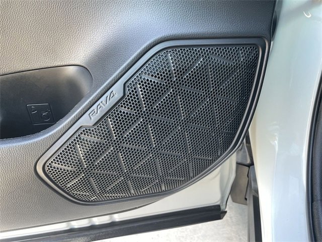 Used 2023 Toyota RAV4 XLE image 23