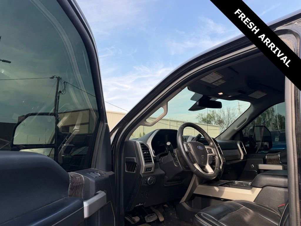 Used 2019 Ford F250 Lariat w/ Lariat Ultimate Package image 17
