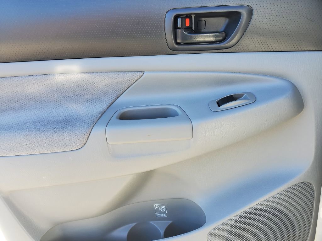 Used 2010 Toyota Tacoma PreRunner RWD image 22