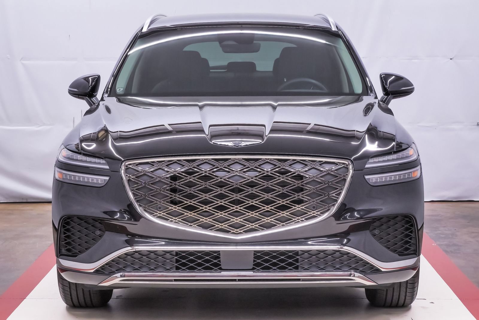 Certified 2026 Genesis GV70 2.5T image 4