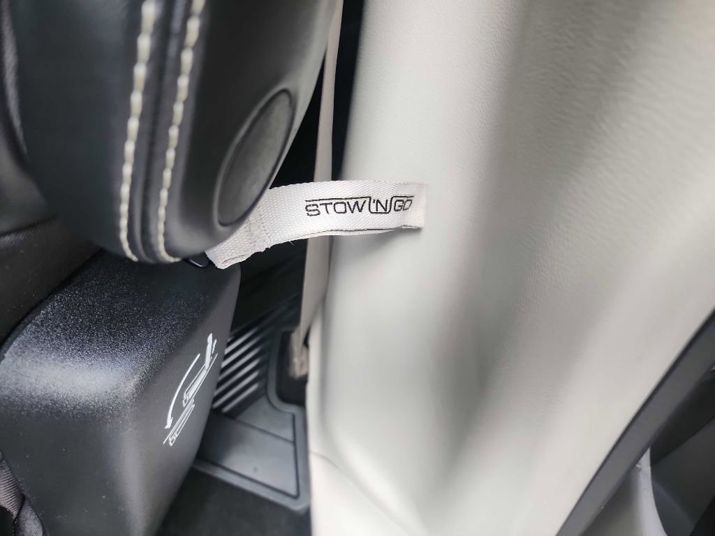 Used 2020 Chrysler Voyager Lxi image 25
