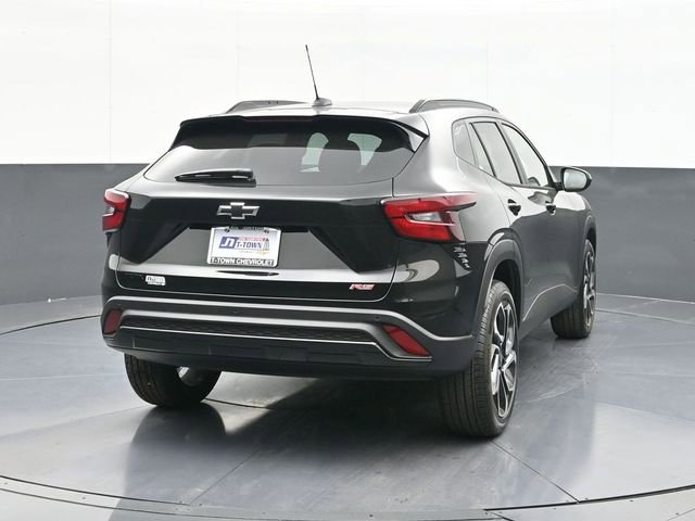 New 2026 Chevrolet Trax RS w/ Sunroof Package image 13
