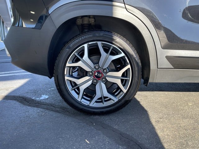 Used 2021 Kia Seltos SX w/ SX Sunroof Package image 34