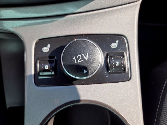 Used 2015 Ford Escape SE FWD image 30