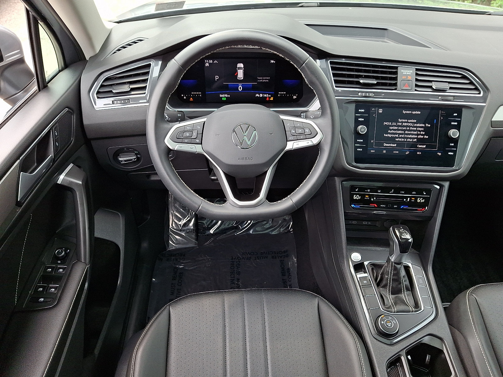 Used 2023 Volkswagen Tiguan SE AWD/4WD image 12