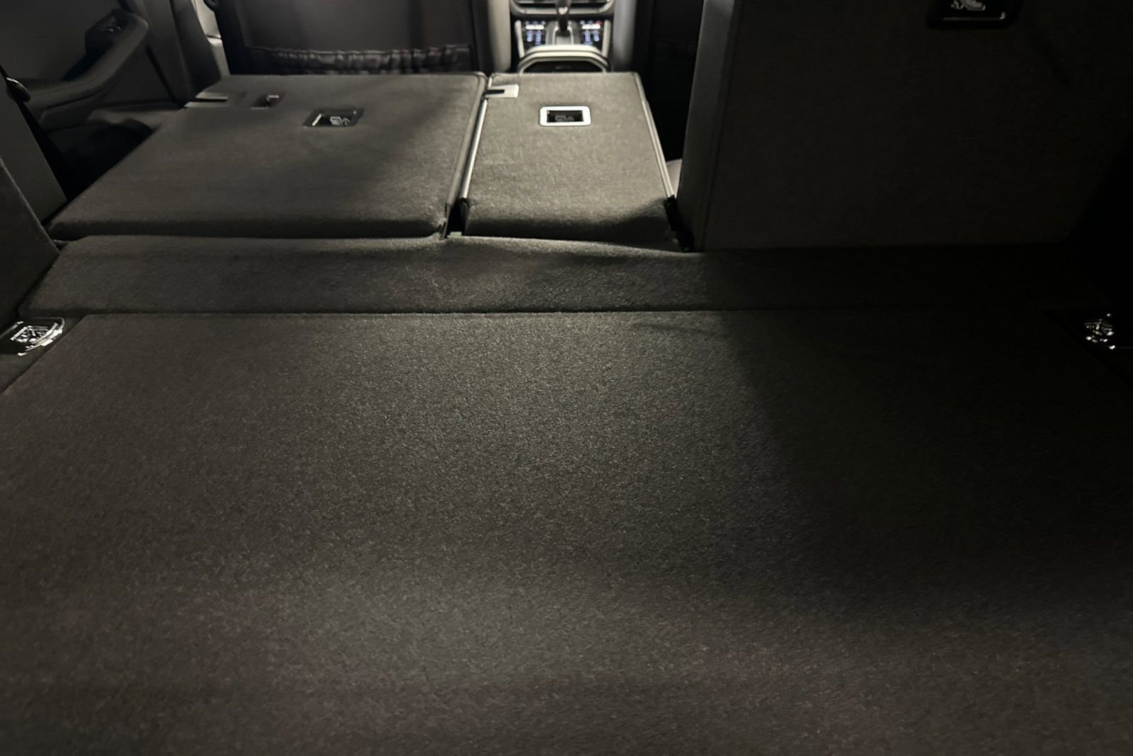 New 2025 Porsche Macan image 16