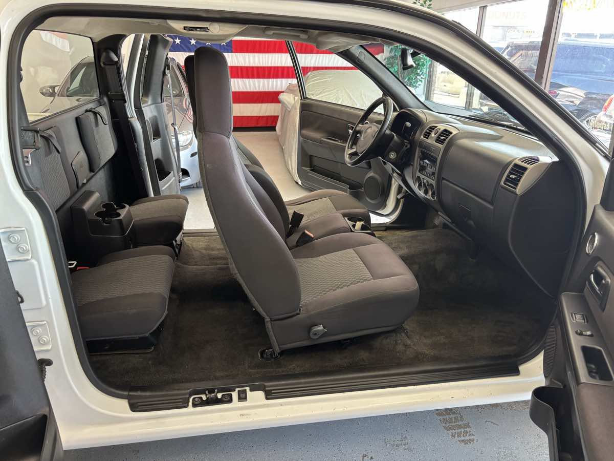 Used 2012 Chevrolet Colorado W/T w/ Power Convenience Package RWD image 24