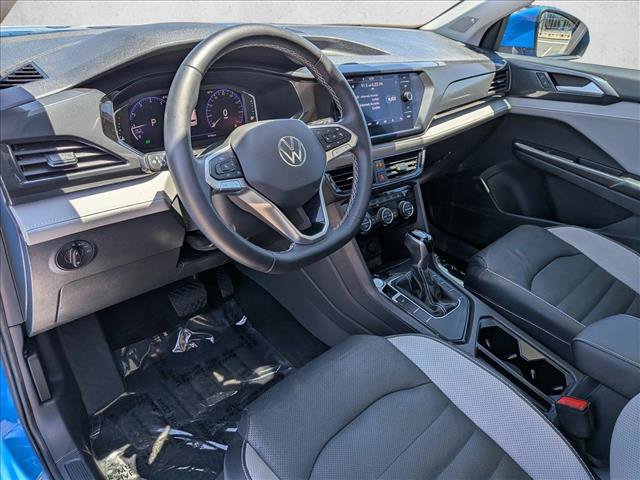 Used 2022 Volkswagen Taos SEL w/ Panoramic Sunroof Package FWD image 12