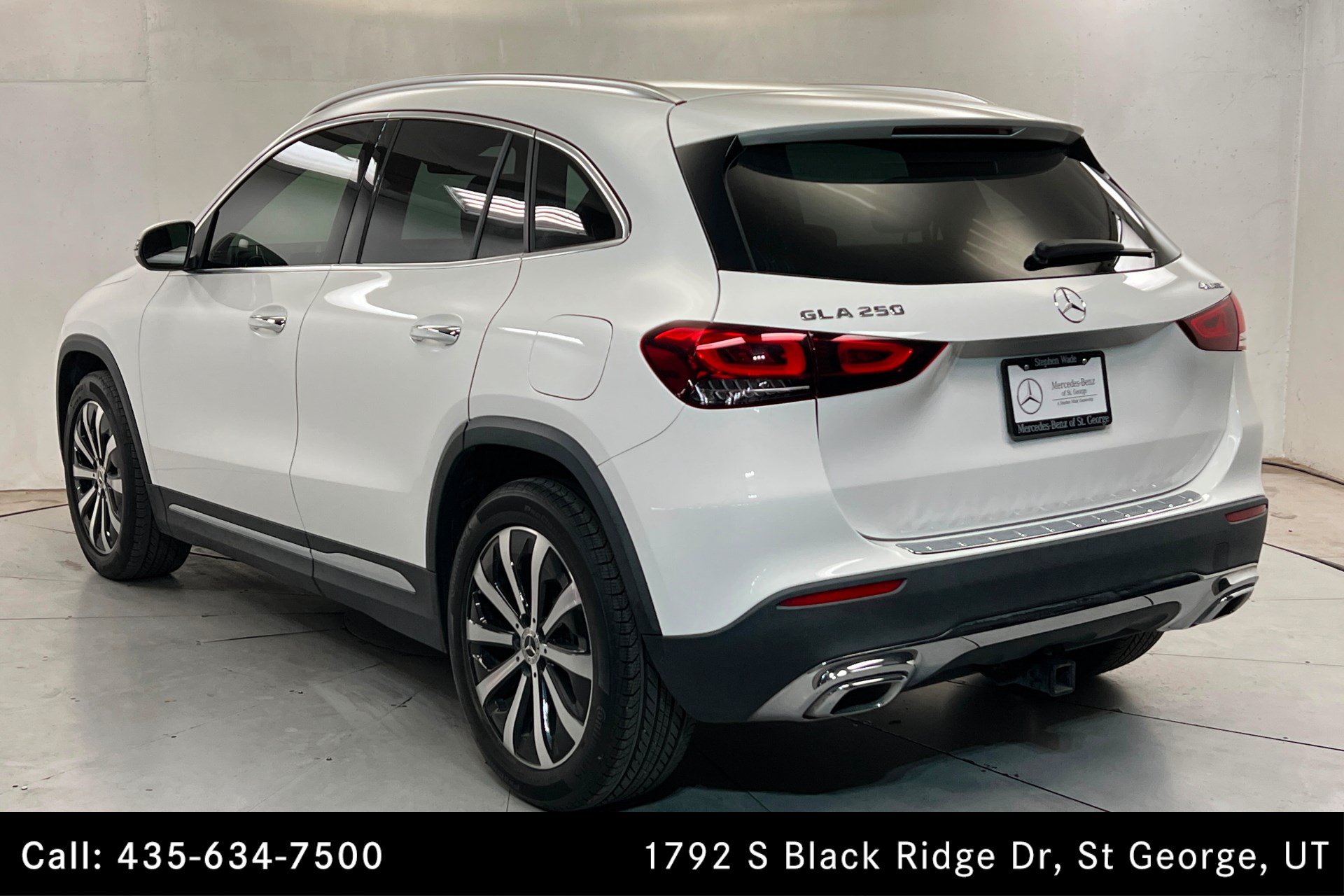 Certified 2021 Mercedes-Benz GLA 250 4MATIC image 3