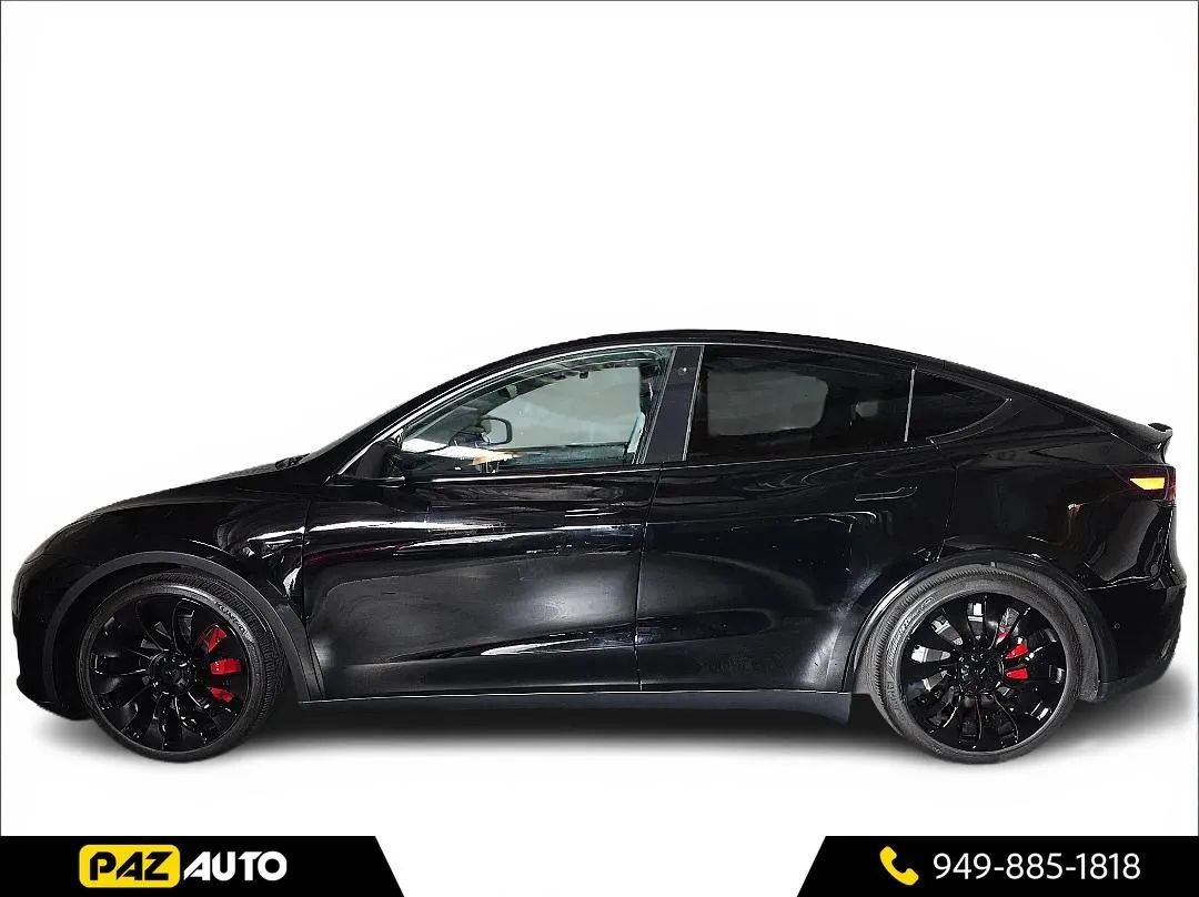 Used 2022 Tesla Model Y Performance AWD/4WD image 2