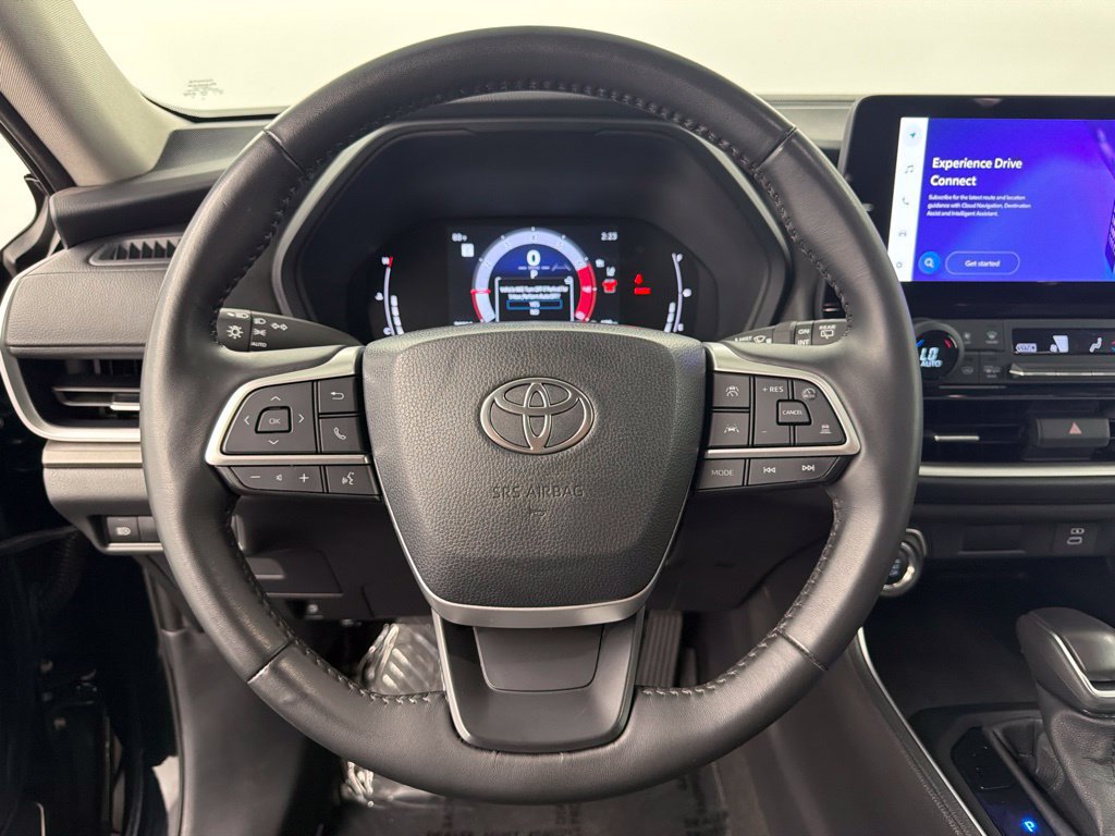 Certified 2026 Toyota Grand Highlander FWD image 25