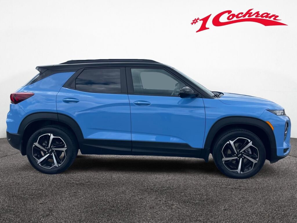 Used 2023 Chevrolet TrailBlazer RS w/ Sun and Liftgate Package image 27