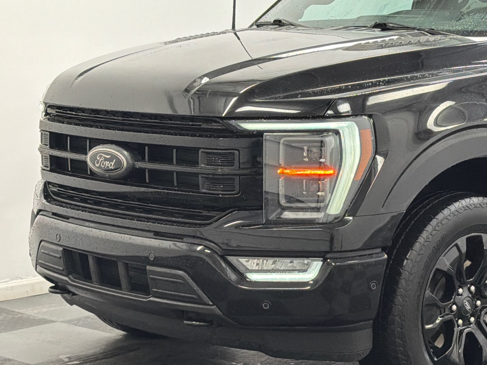 Used 2023 Ford F150 Platinum w/ Equipment Group 701A High AWD/4WD image 2