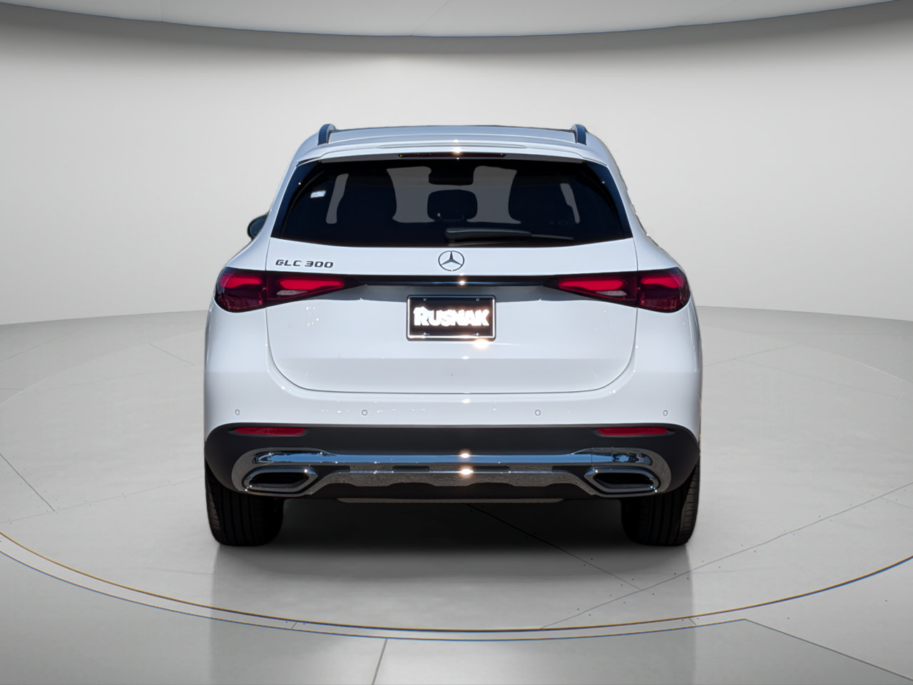New 2027 Mercedes-Benz GLC 300 image 3