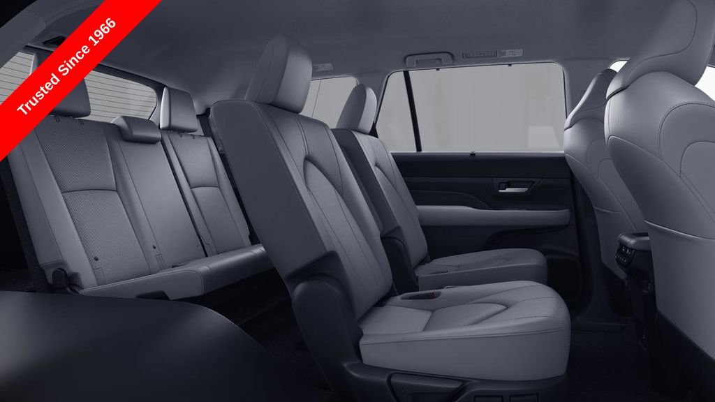New 2026 Toyota Grand Highlander Limited image 7