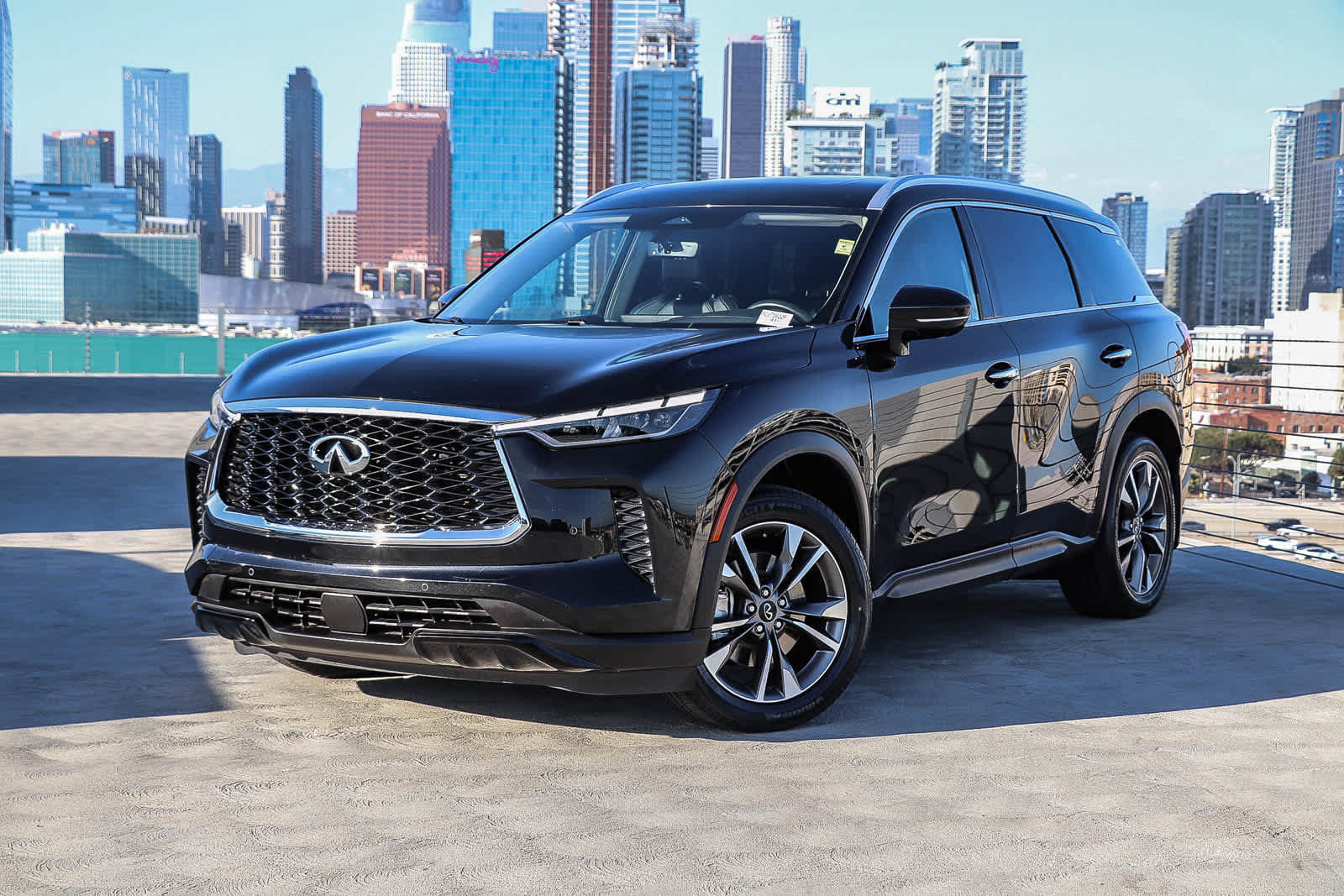 Used 2023 INFINITI QX60 Luxe w/ Cargo Package