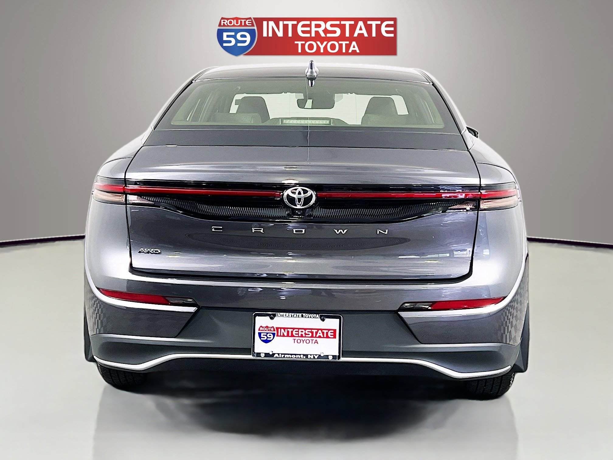 Used 2023 Toyota Crown AWD/4WD image 6