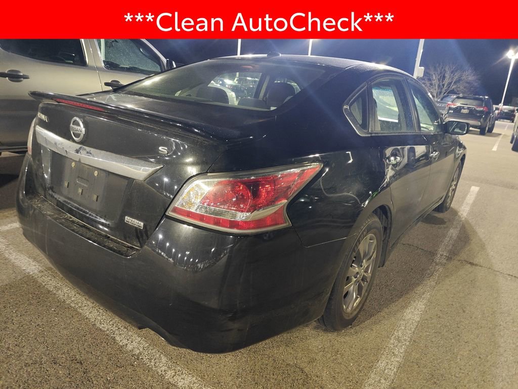Used 2015 Nissan Altima 2.5 S w/ Special Edition Package image 4