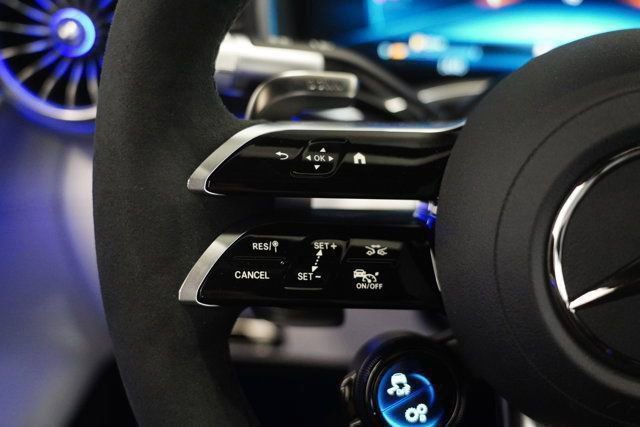 New 2025 Mercedes-Benz SL 63 AMG 4MATIC image 22