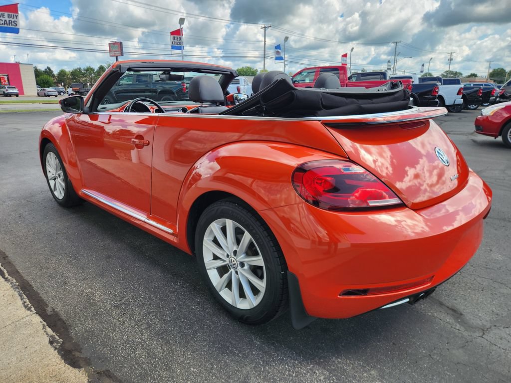 Used 2019 Volkswagen Beetle 2.0T SE FWD image 5