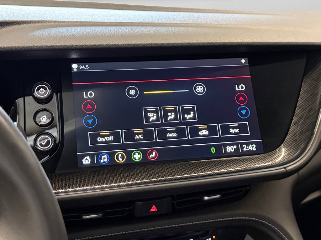 Used 2023 Buick Envision Essence FWD image 17