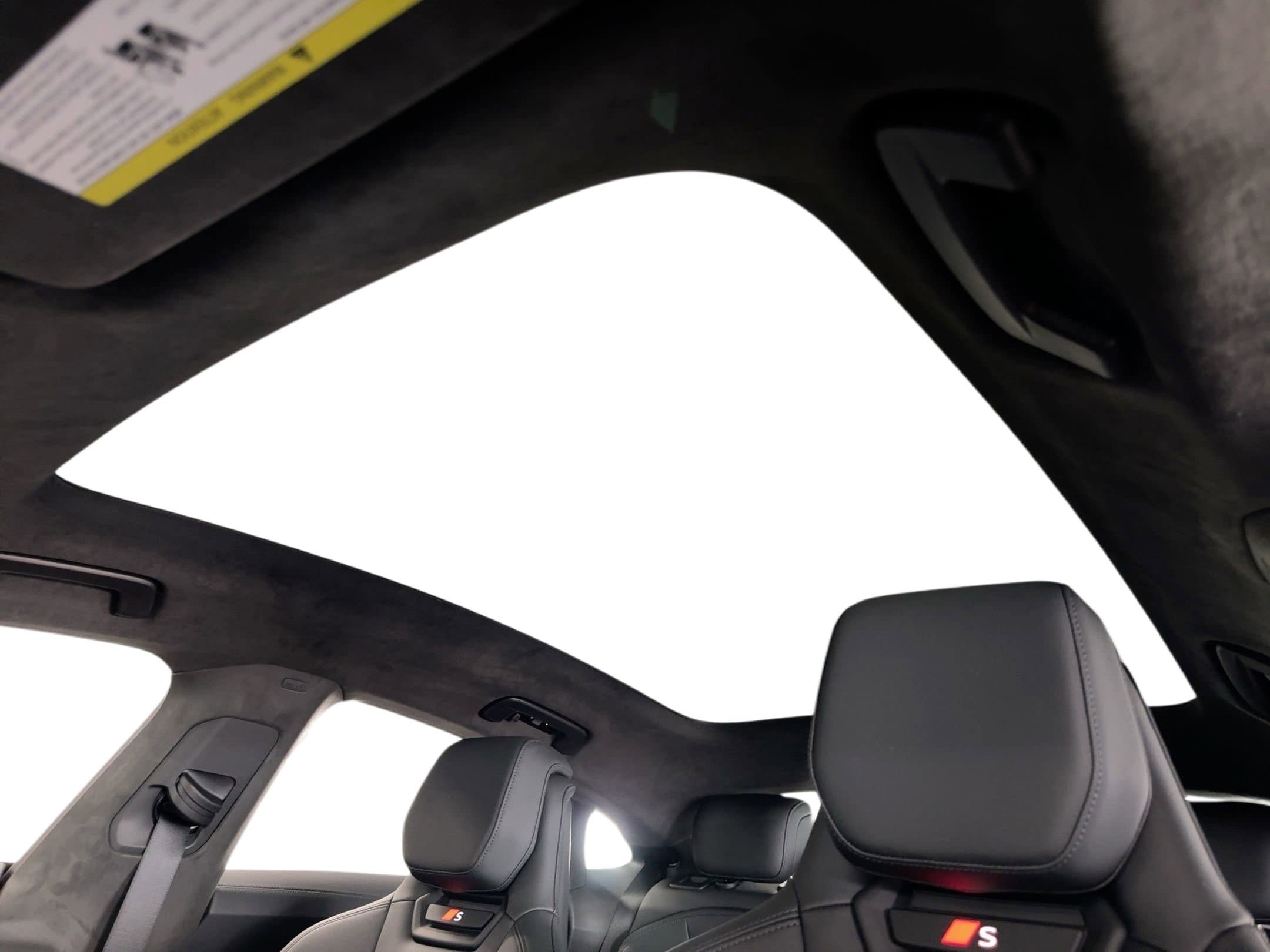 New 2026 Audi S e-tron GT Prestige image 16