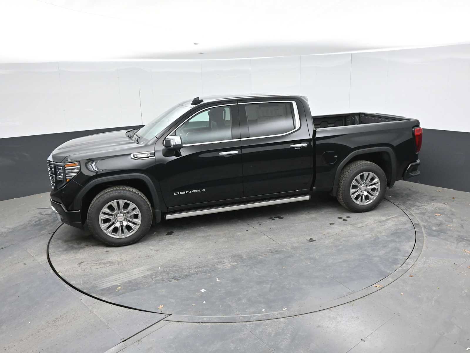 New 2026 GMC Sierra 1500 Denali AWD/4WD image 29