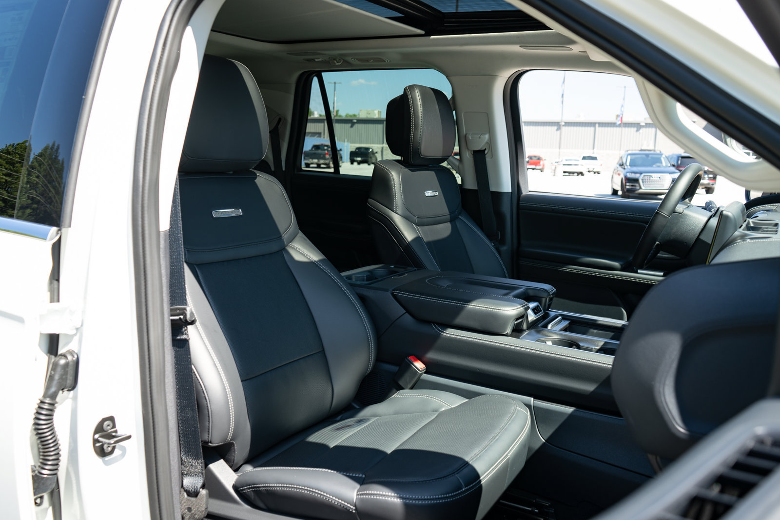 New 2027 Ford Expedition Max Platinum w/ Driver's Package AWD/4WD image 43