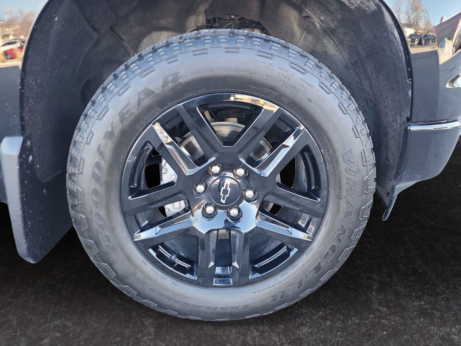 Used 2023 Chevrolet Silverado 1500 RST w/ Z71 Off-Road Package image 29