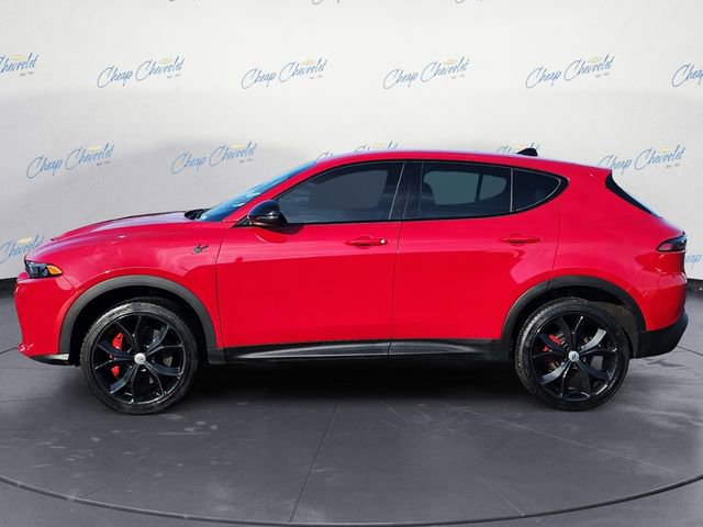 Used 2024 Dodge Hornet GT image 2