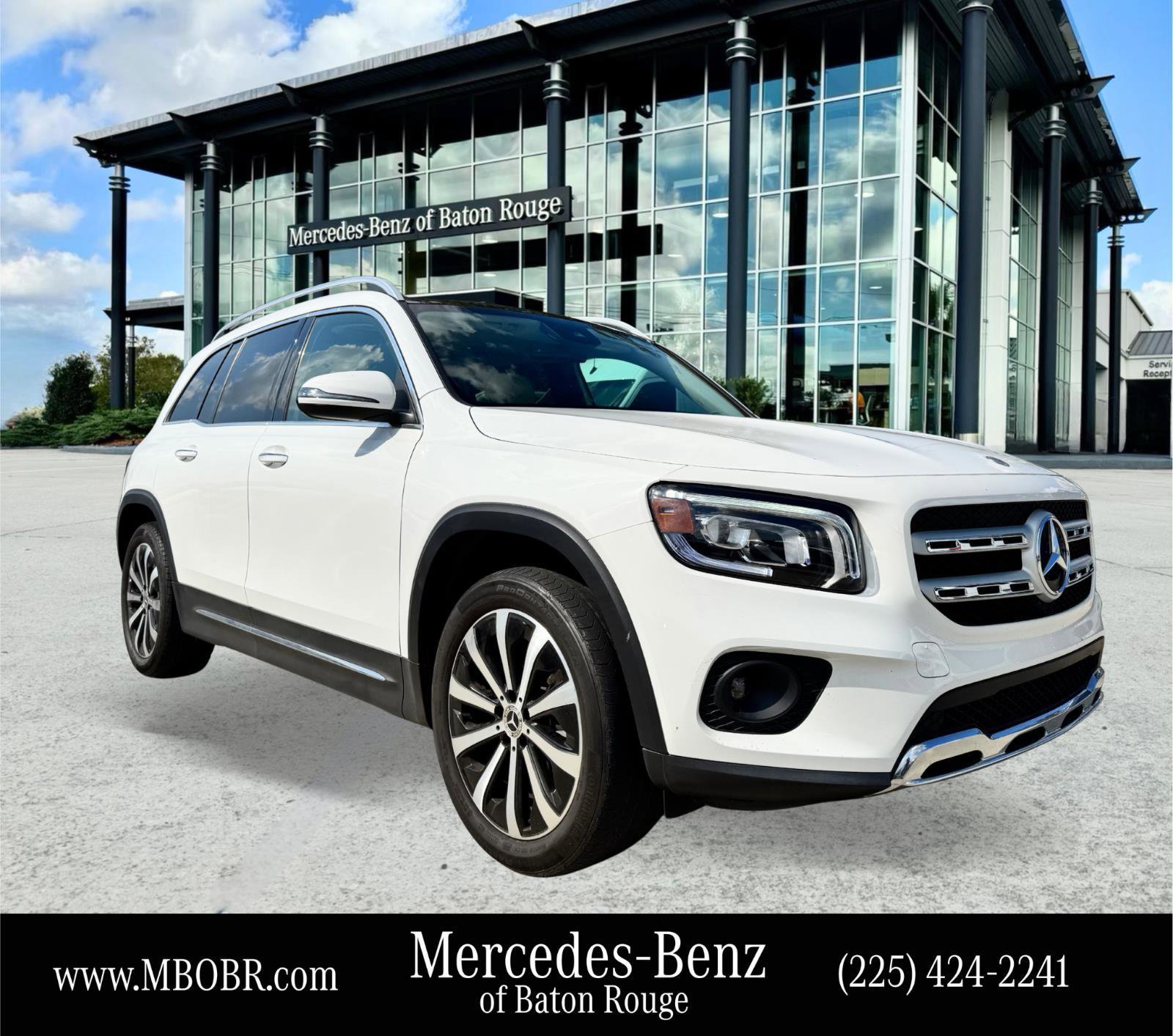 Certified 2022 Mercedes-Benz GLB 250 w/ Premium Package image 1