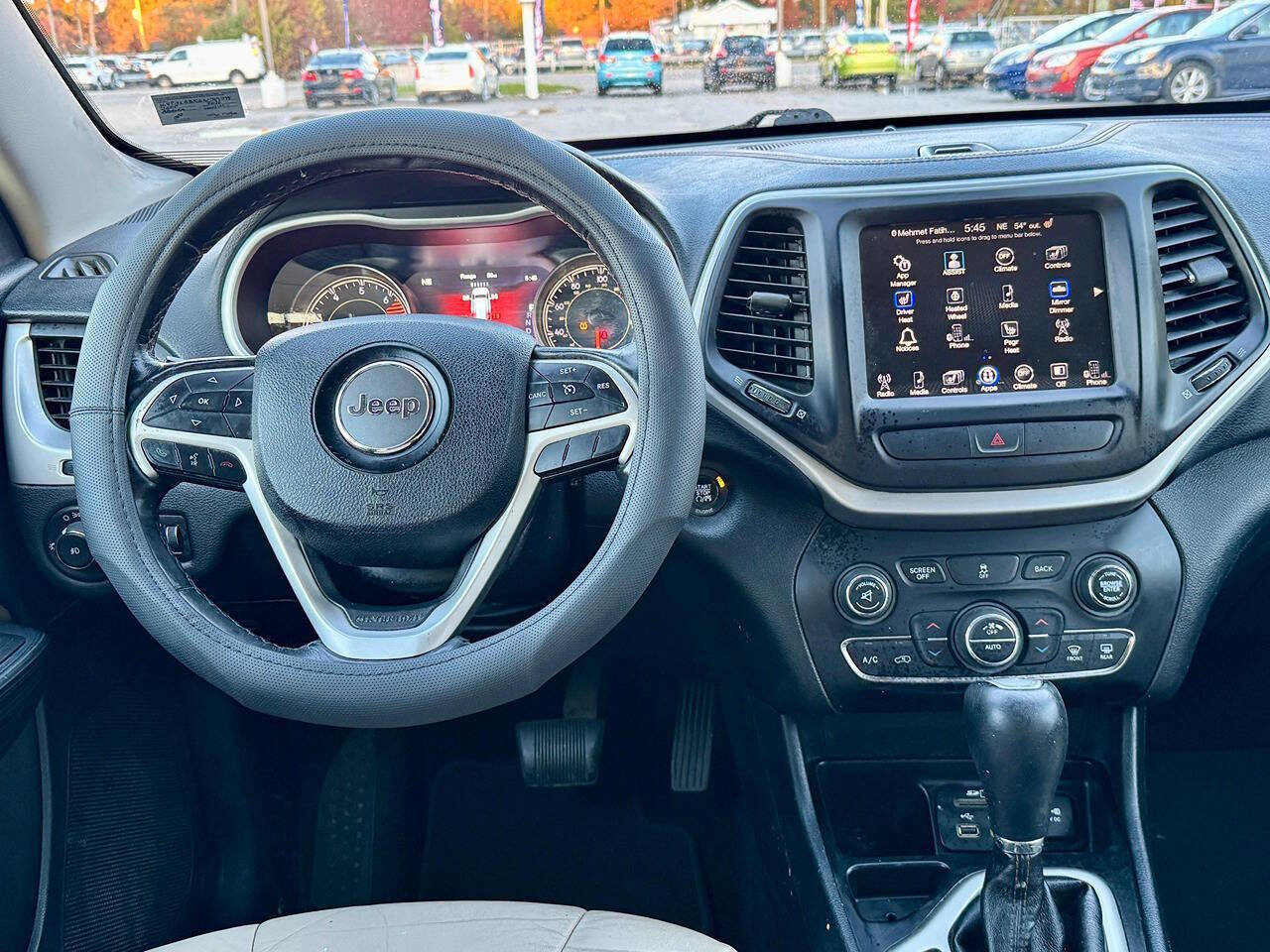 Used 2016 Jeep Cherokee Limited image 17