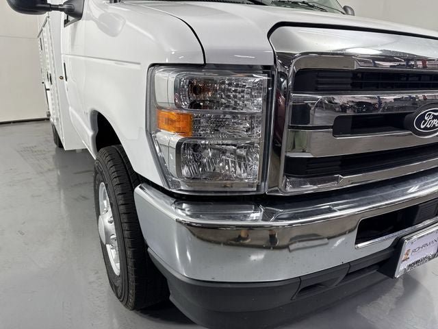 New 2026 Ford E-350 and Econoline 350 Super Duty w/ Power Equipment Group RWD image 27