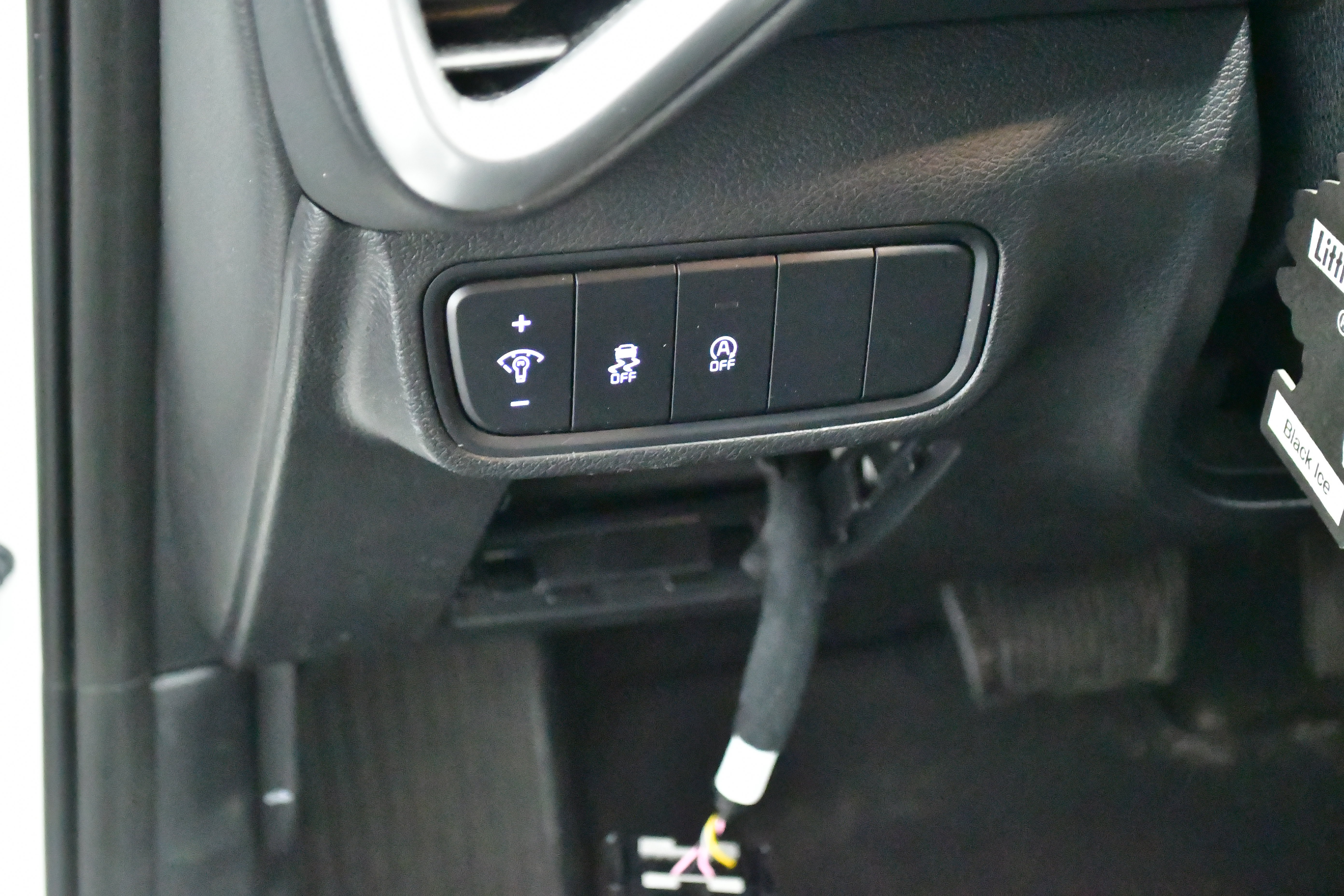 Used 2024 Kia Soul LX w/ Option Group 015 FWD image 14