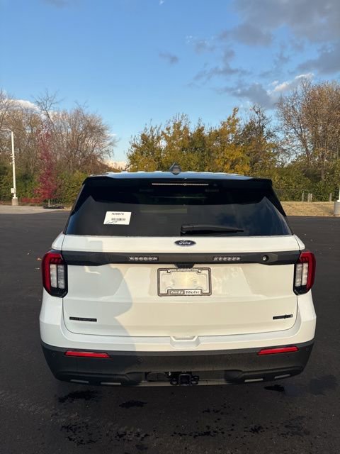 New 2026 Ford Explorer 4WD Police Interceptor image 8