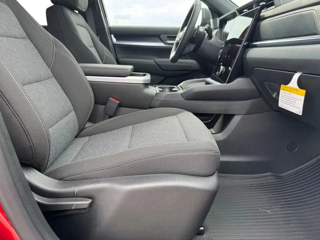 New 2027 GMC Terrain Elevation w/ Black Edition AWD/4WD image 13