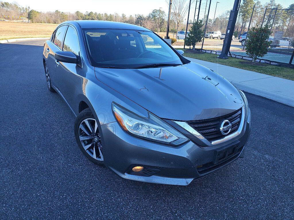 Used 2016 Nissan Altima 2.5 SV image 5