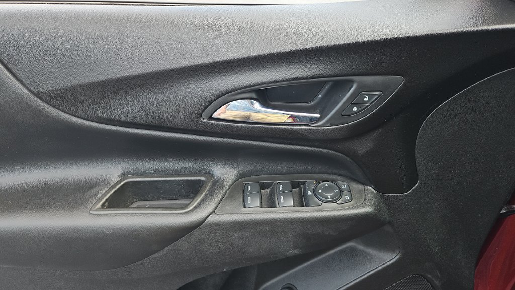 Used 2020 Chevrolet Equinox LT FWD image 3