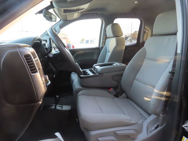 Used 2019 Chevrolet Silverado 1500 Custom w/ Custom Convenience Package image 19