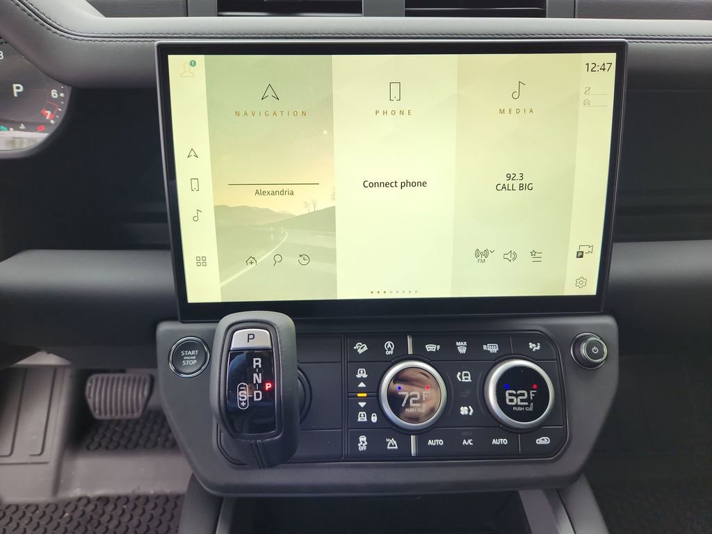 New 2026 Land Rover Defender 110 X-Dynamic SE AWD/4WD image 15