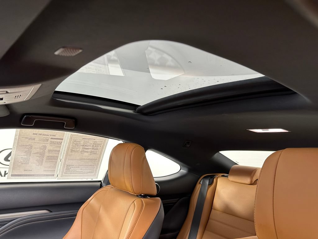 Used 2022 Lexus RC 300 AWD image 5