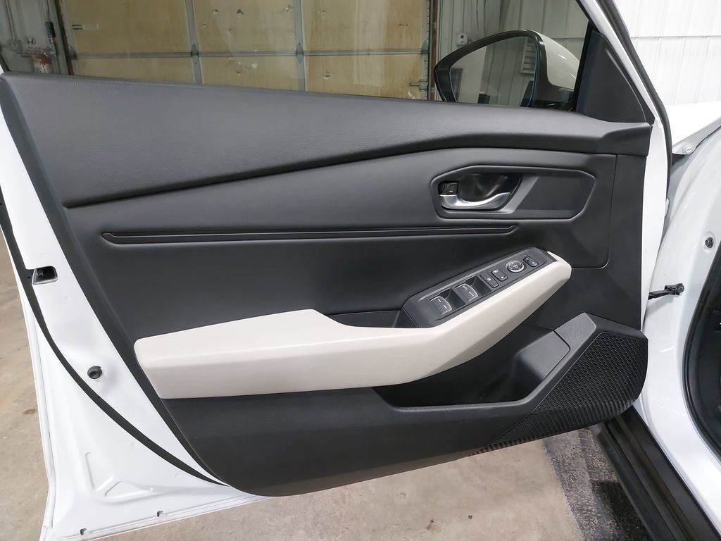 Used 2024 Honda Accord EX image 26