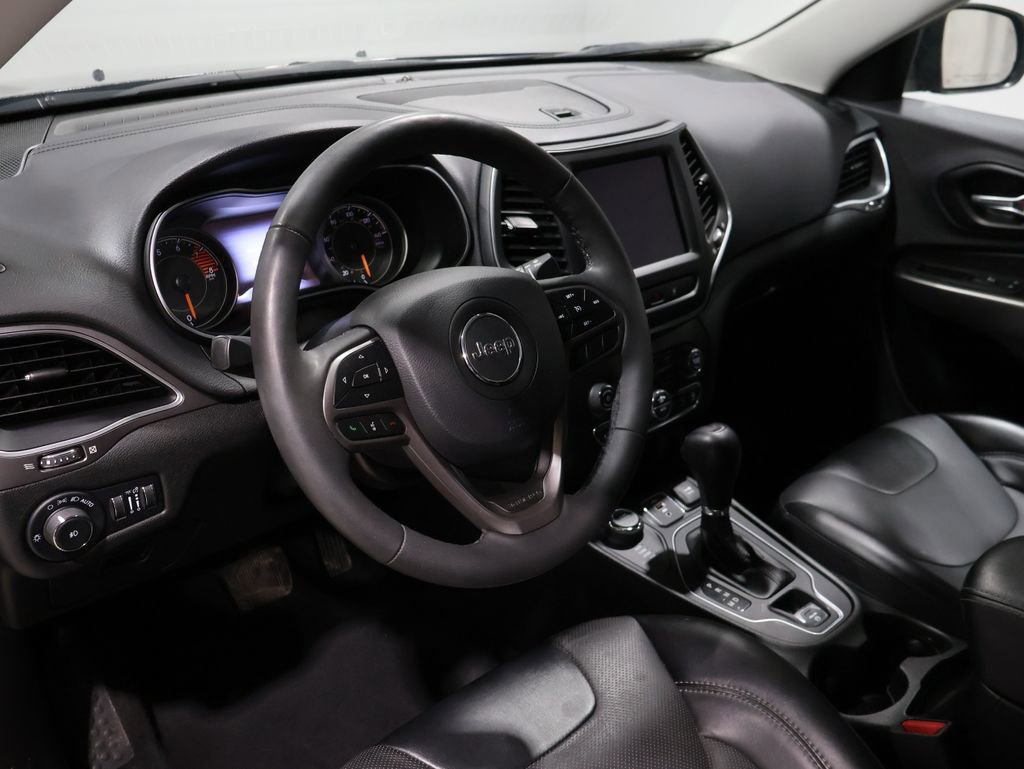 Certified 2022 Jeep Cherokee Latitude Lux image 16