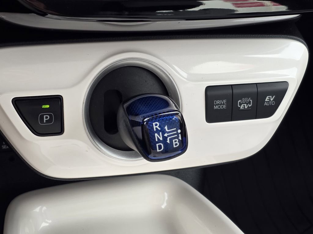 Used 2017 Toyota Prius Prime Plus image 24