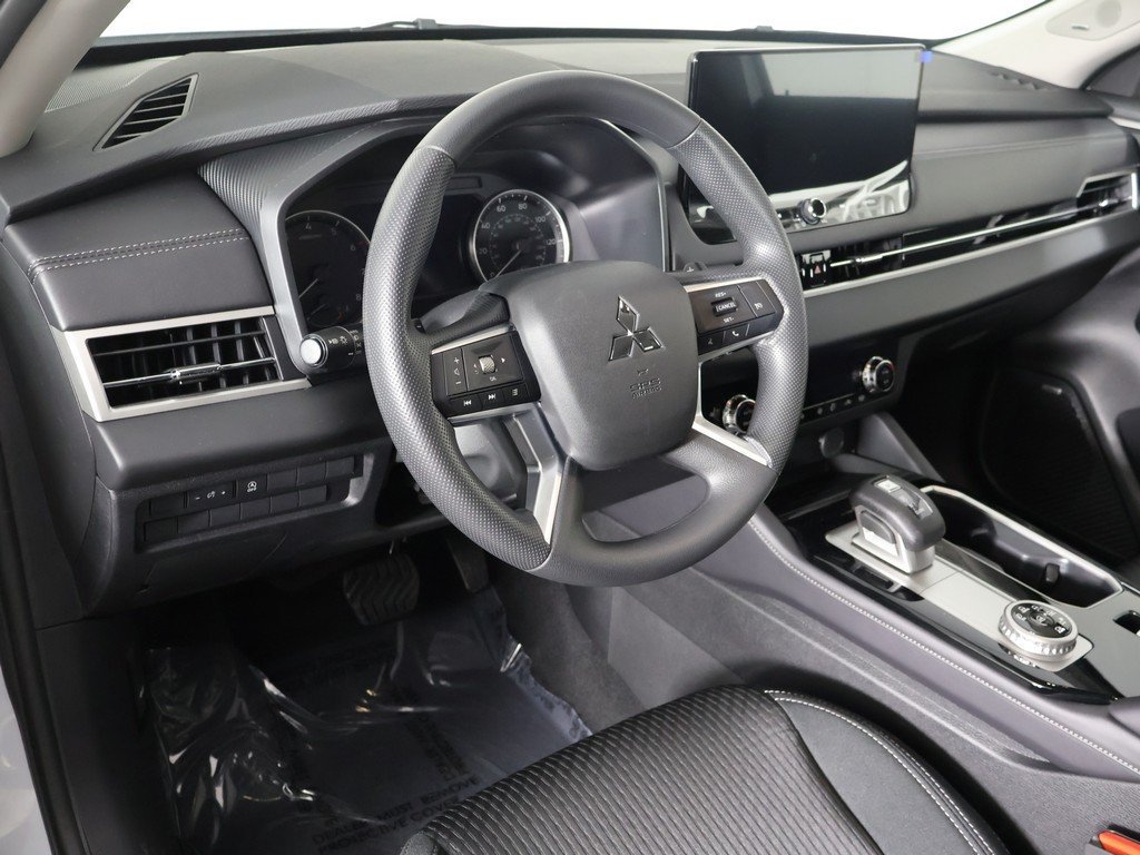 New 2026 Mitsubishi Outlander ES AWD/4WD image 26