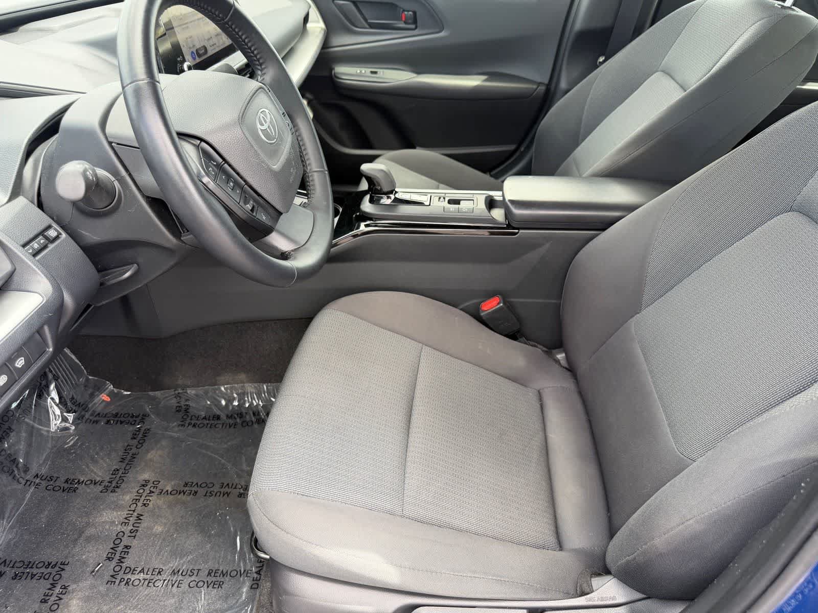 Used 2023 Toyota Prius LE FWD image 12