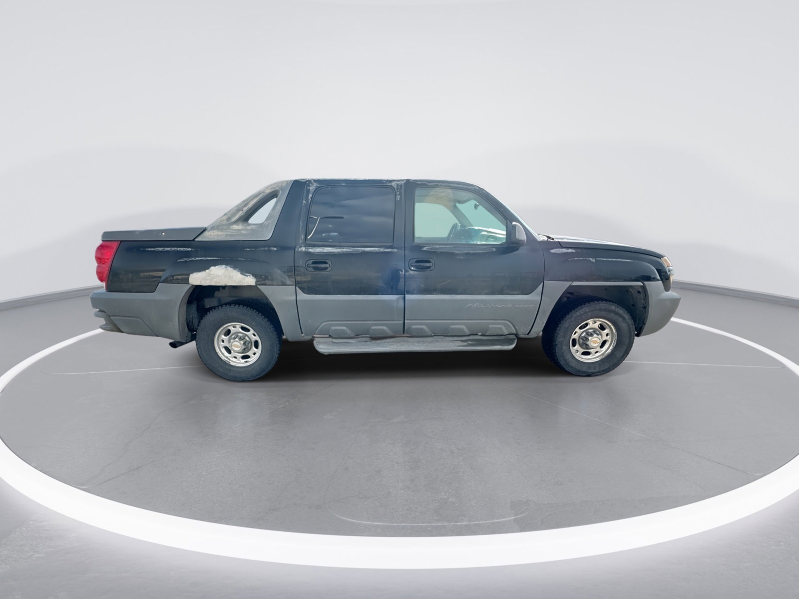 Used 2002 Chevrolet Avalanche 2500 w/ Convenience Pkg image 9