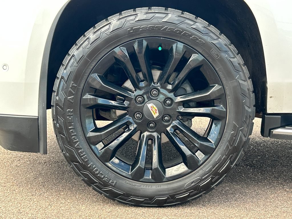 Used 2020 Cadillac Escalade Luxury AWD/4WD image 28