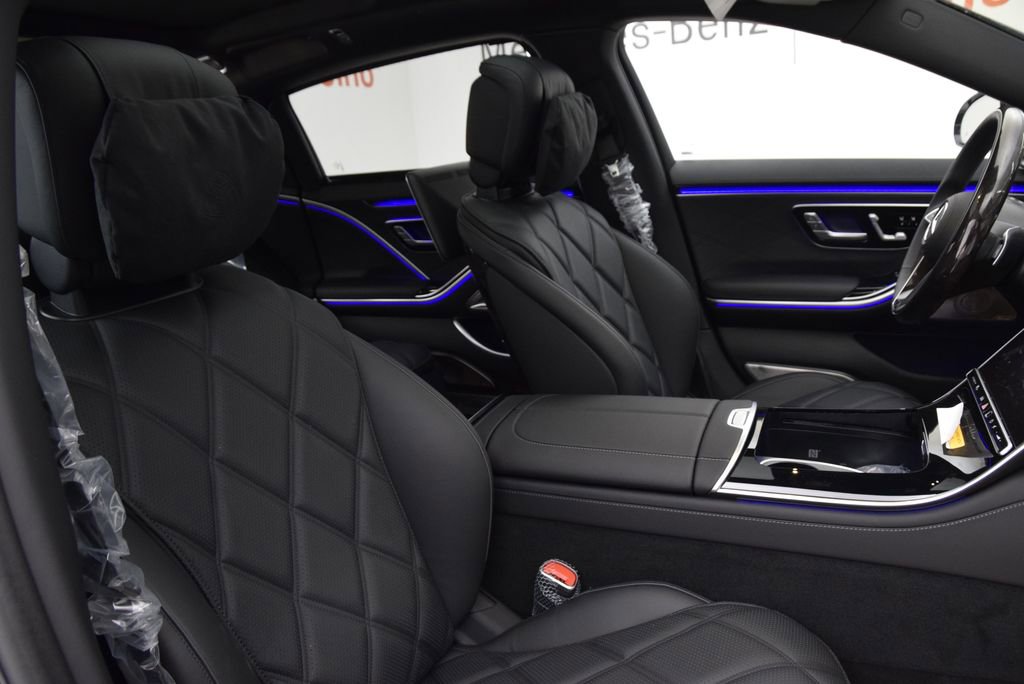 New 2026 Mercedes-Benz Maybach S 680 4MATIC image 16