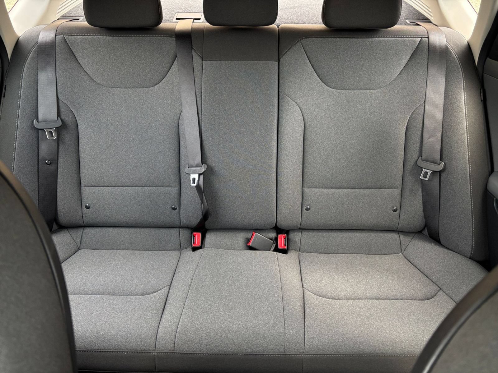 Used 2025 Kia K4 FWD image 38